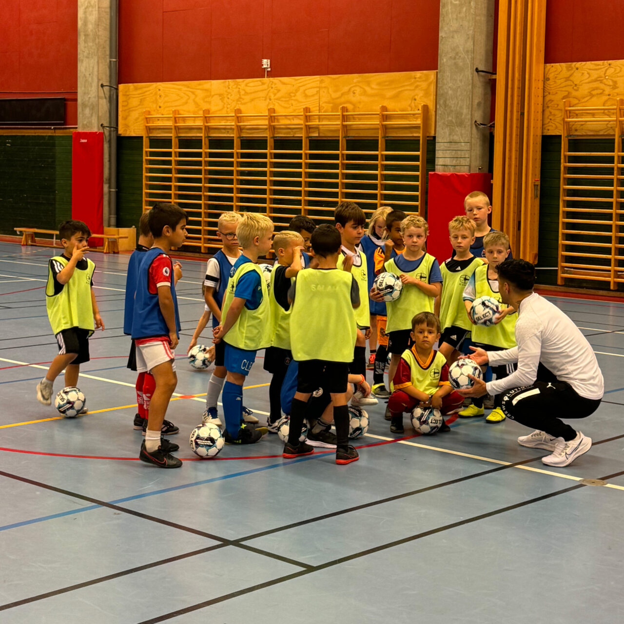 BARN -OCH UNGDOMSFUTSALEN ÄR I FULL GÅNG: ”DET VAR DAGS”